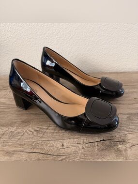 Michael Kors Round Toe Block Heel Pump Pauline Black Patent Leather Shoes 5.5M